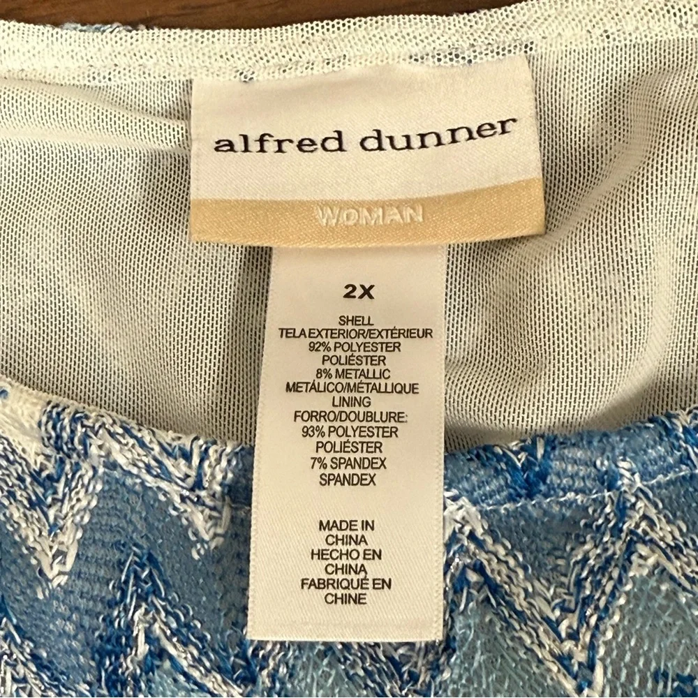 Alfred Dunner 2X Blue Metallic Chevron Top | Shimmery Knit Holiday Blouse - Picture 4 of 6